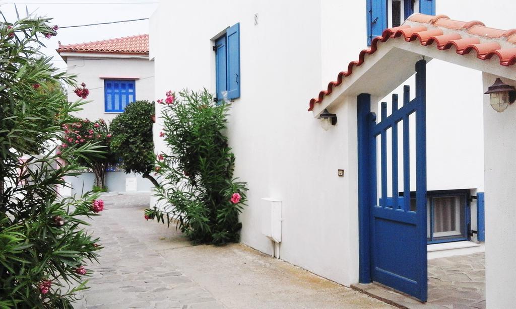 Ostria Eressos Rooms Skala Eresou Exterior photo